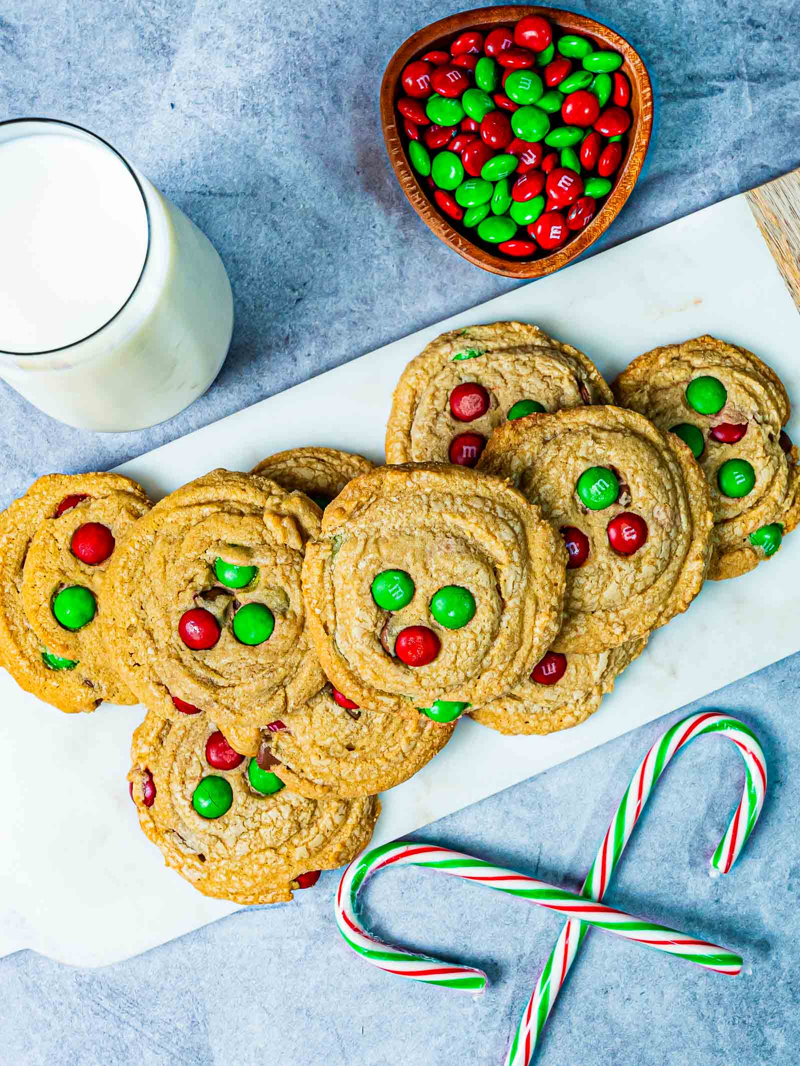 Umamiology-Christmas-Cookies-BeautyShot5