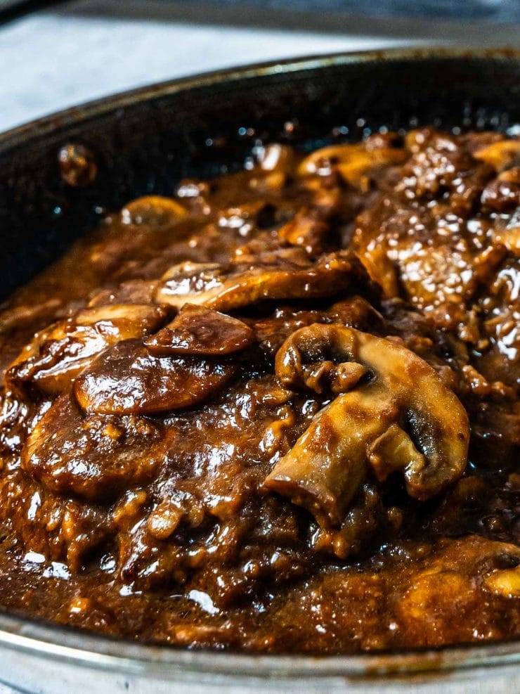 Umamiology-Salisbury-Steak-BeautyShot4