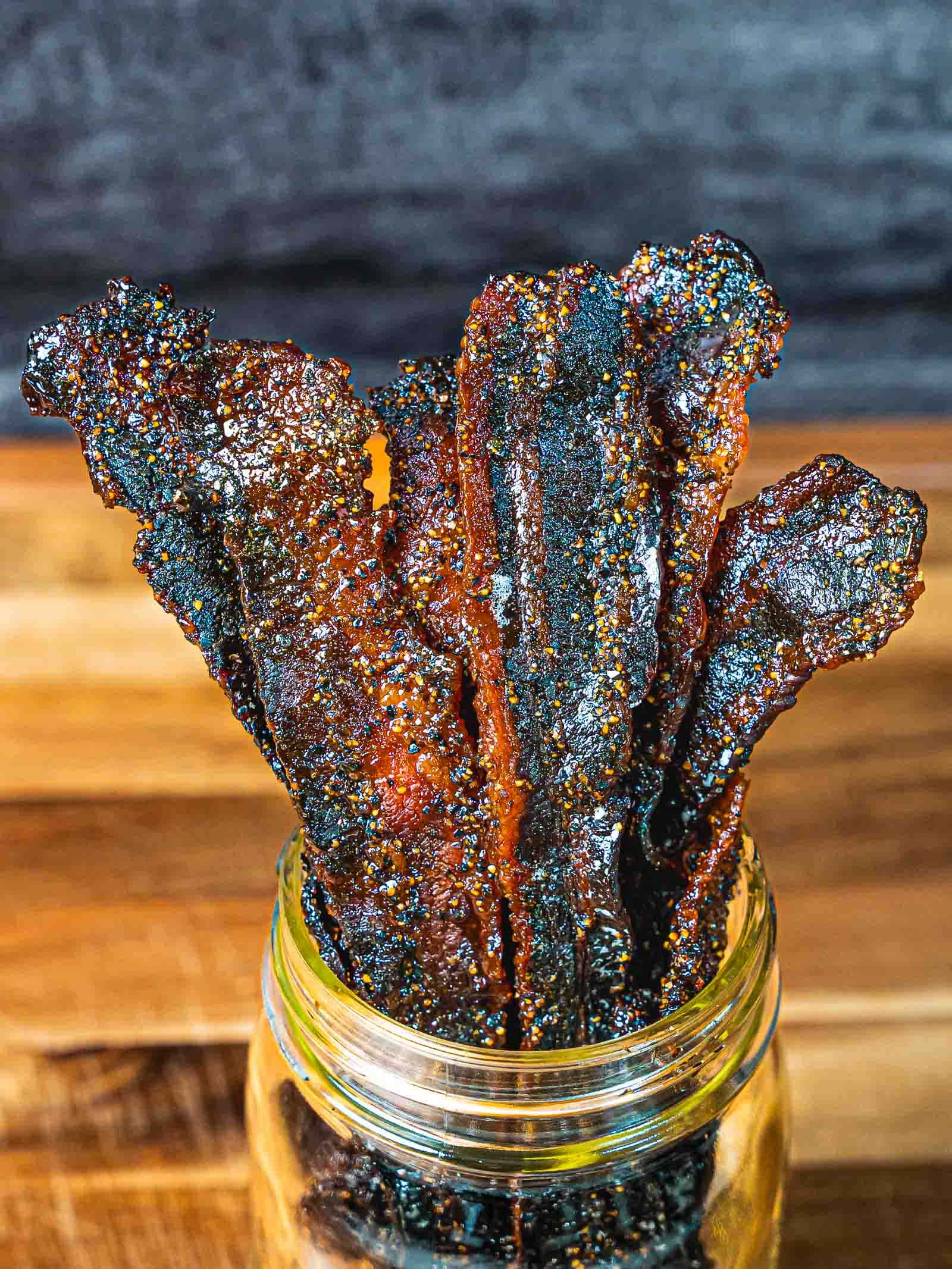 Umamiology-Smoked-Candied-Bacon-BeautyShot3